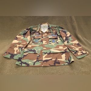 1999 Used US Air Force Woodland Camouflage Coat-Shirt Men’s Large Regular